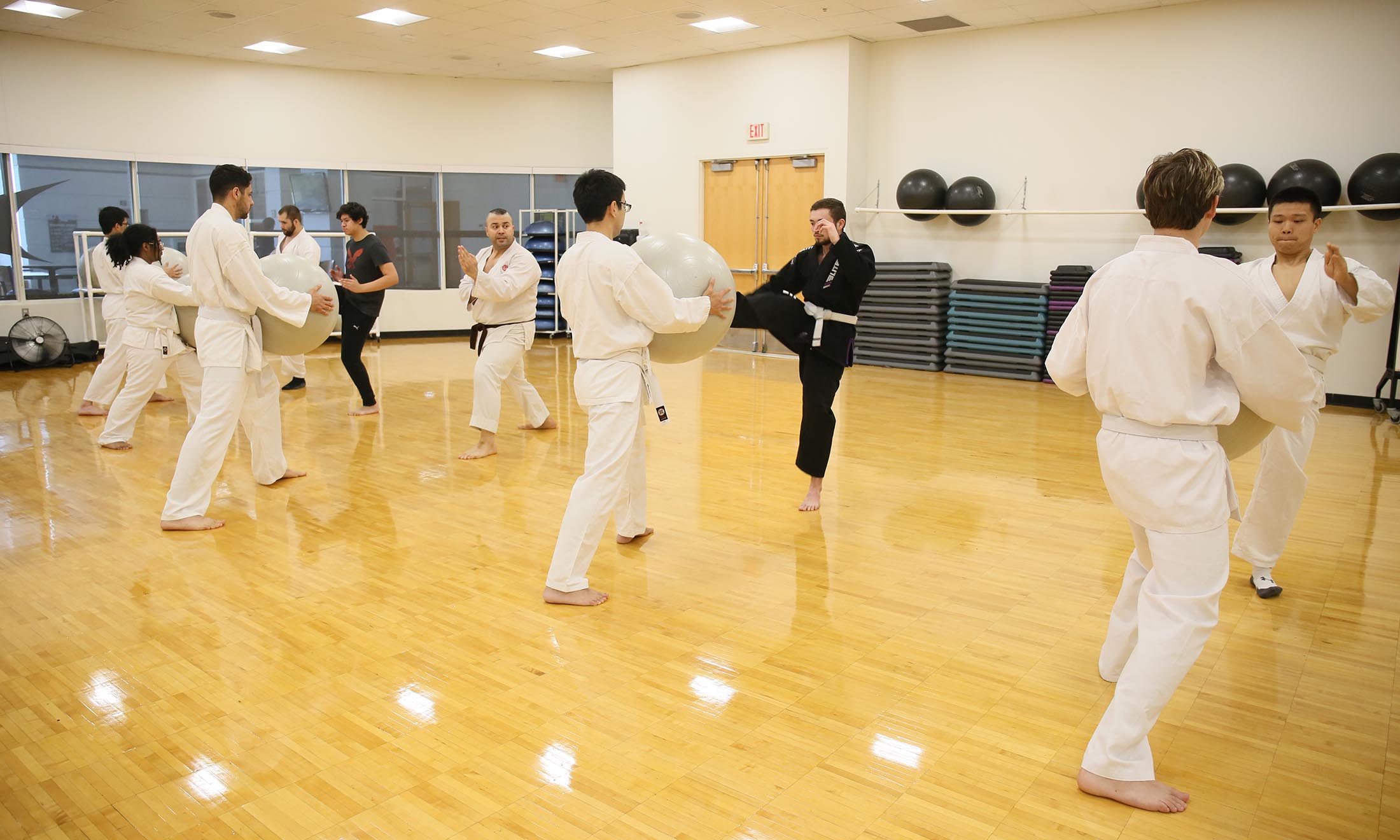 Parafencing, Karate and Badminton club sports added at OU - 2019